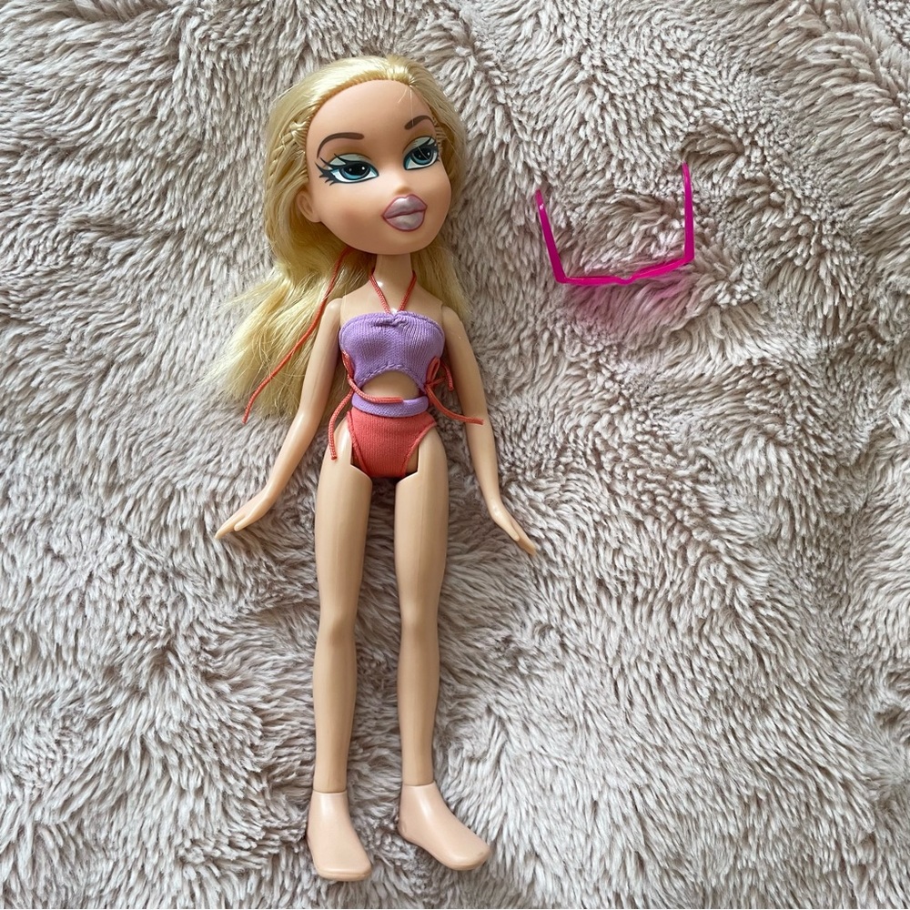 Bratz Doll‎ Cloe